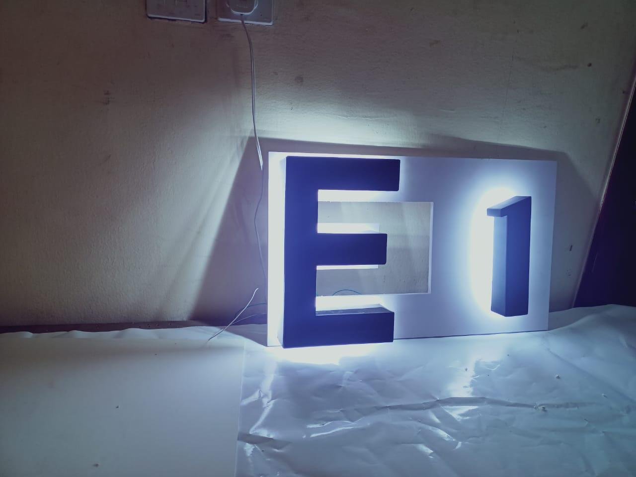 3D LED letter signage fabrication