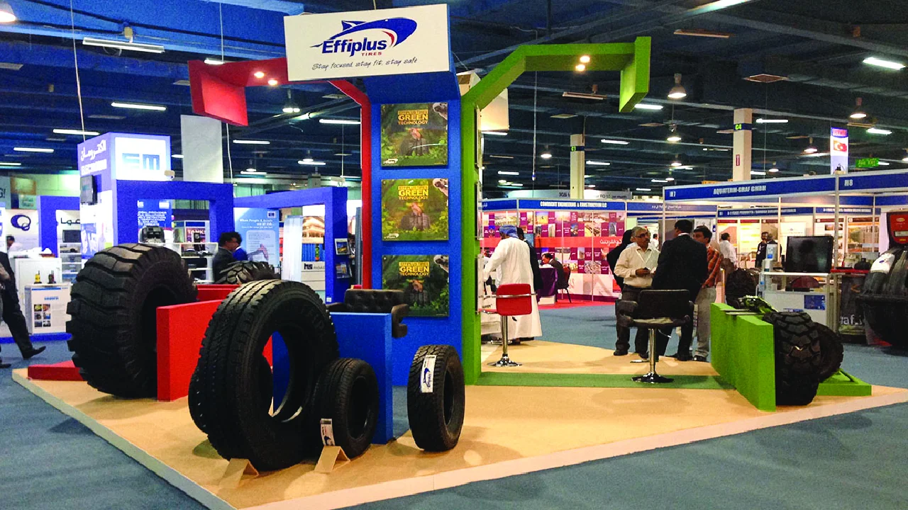 Custom exhibition booth display